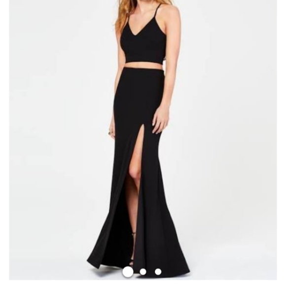 B Darlin Dresses & Skirts - NEW B. Darlin Black 2 Piece Prom Formal Gown Razorback Evening Sz 3/4